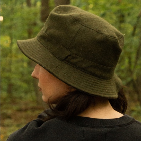 Velvet Bucket Hat - Picture 1 of 3